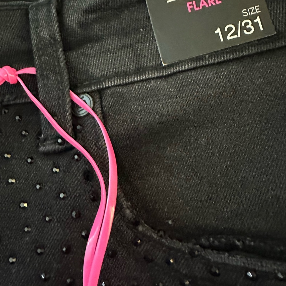🆕 One 5 One High Rise Flare Rhinestones Jeans - Picture 14 of 15